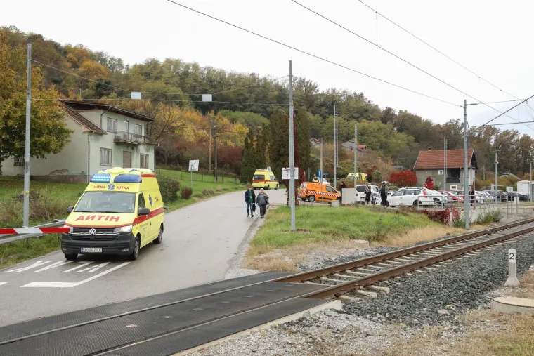 Prizori s mjesta strašne nesreća u Zagorju: Više ozlijeđenih, stigao i helikopter hitne pomoći
