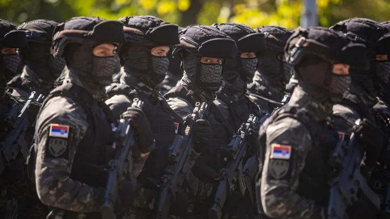 Srpski padobranac (21) poginuo tijekom vježbe: Vojna policija istražuje nesreću