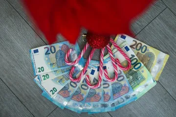 Znamo iznos božićnice koju će isplatiti dm, INA, Konzum: Jedni bome imaju razloga za zadovoljstvo