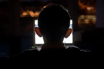 Obitelj tuži OpenAI zbog smrti sina: 'ChatGPT i on su razmjenjivali 300 poruka dnevno'