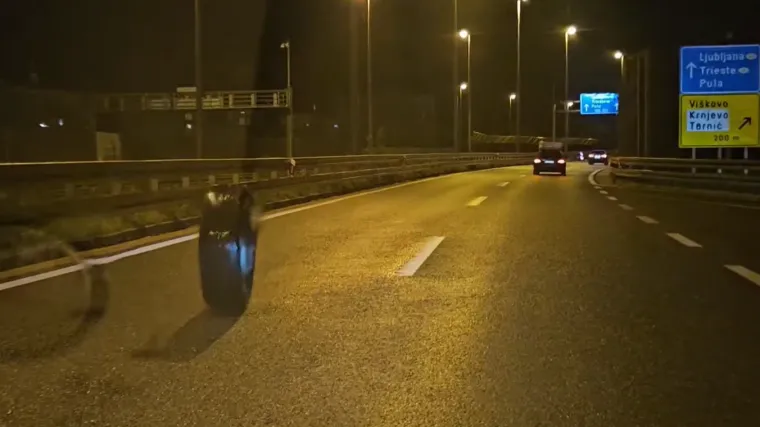 Nevjerojatna scena u tunelu: S kamiona ispala dva kotača, sve su snimile kamere