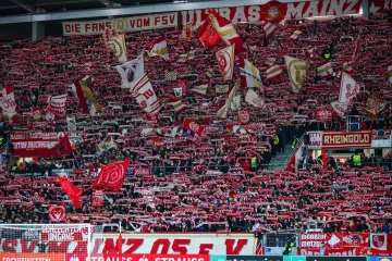 Navijači Mainza protiv Zrinjskog razvili transparent o ustašama i partizanima