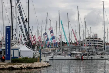 Biograd postao prijestolnica luksuza: Stigli brodovi vrijedni stotine milijuna eura
