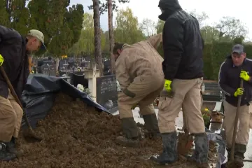 Holding zapošljava Filipince grobare, a plaća? 1500 eura! No, Matija tvrdi: 'Jedva 1200'