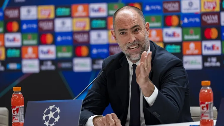 Hrvatskom treneru trese se stolica, a on poručuje: "Uživam i ne bojim se otkaza"