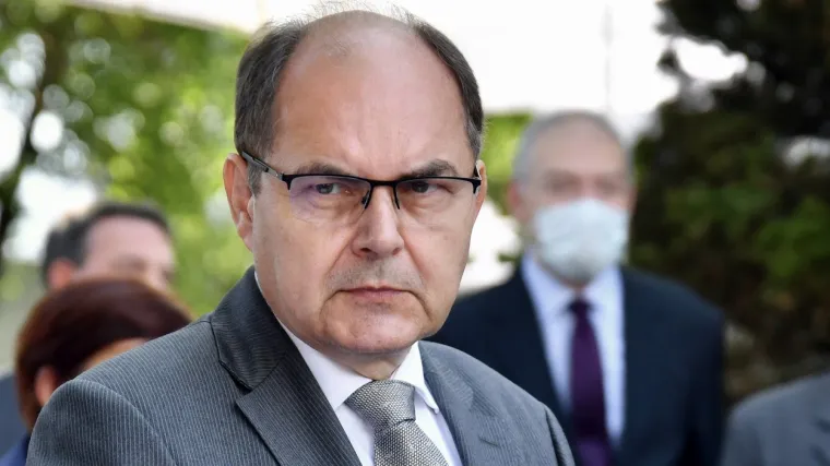 Visoki predstavnik BiH: 'Na Balkanu kriza nikada nije gotova i kaos se može stvoriti u trenu'