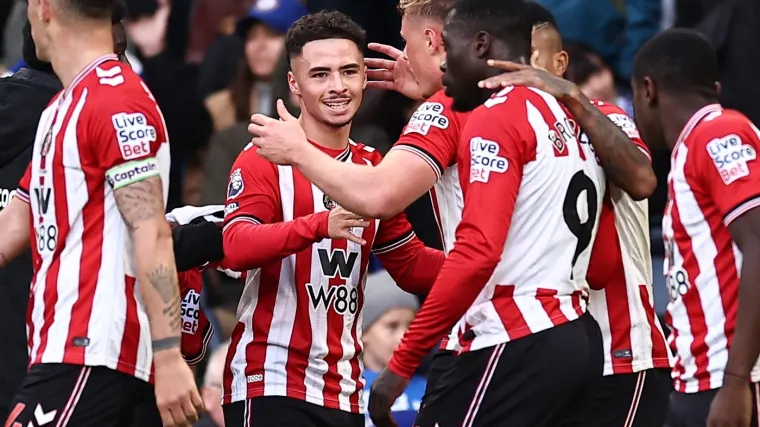 Favoriti su padali kao klade! Sunderland i Brentford kreirali najveća iznenađenja