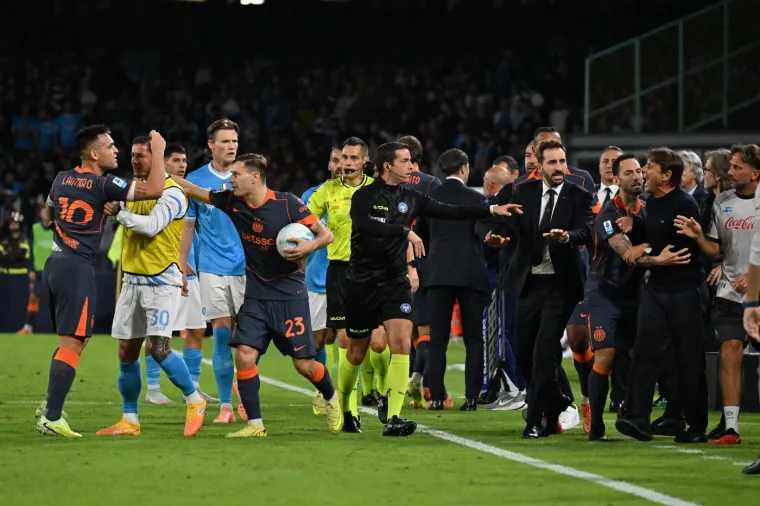 Žestoki obračun igrača i trenera u talijanskom derbiju: 'Idi i zabij, go*no maleno'