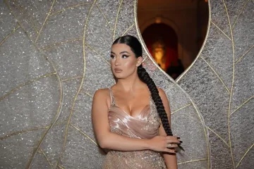 Luda snimka sa svadbe u Zagrebu: Srpsku pjevačicu zasuli novčanicama