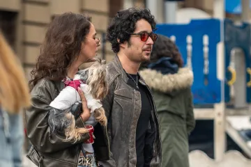 Pjevač Parnog valjka objavio fotografije s djevojkom: 'Preslatki ste vas troje...'