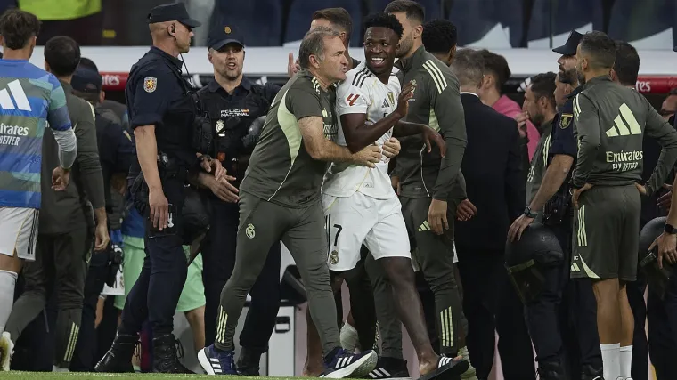 Vinicius poludio! Alonso ga izvadio iz igre, Brazilac zaprijetio odlaskom iz Reala! 'Je*i se...'