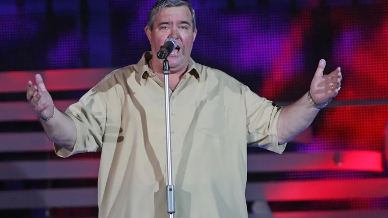 [KVIZ] Koliko poznajete život i hitove Vinka Coce?