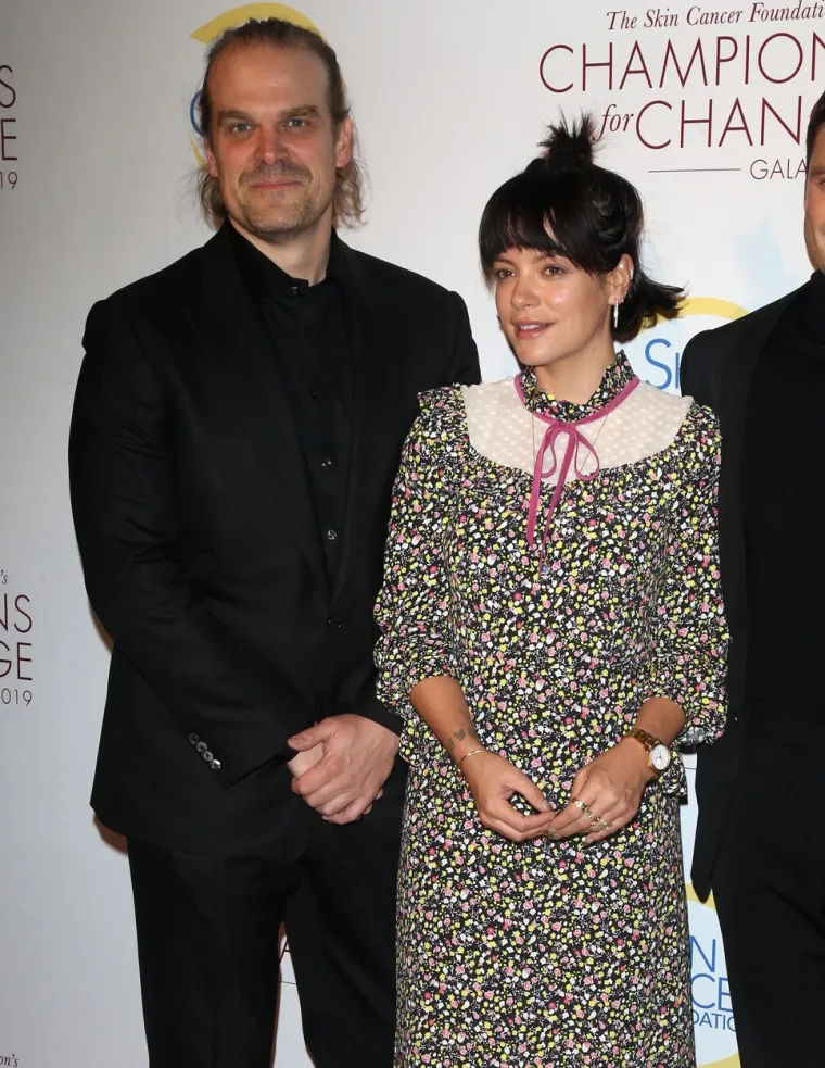 Dala mu je pravila za varanje, a on ih je prekršio: Lily Allen o otvorenom braku