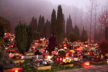 Više od cvijeća i svijeća: Znate li duboko značenje i običaje blagdana Svih svetih