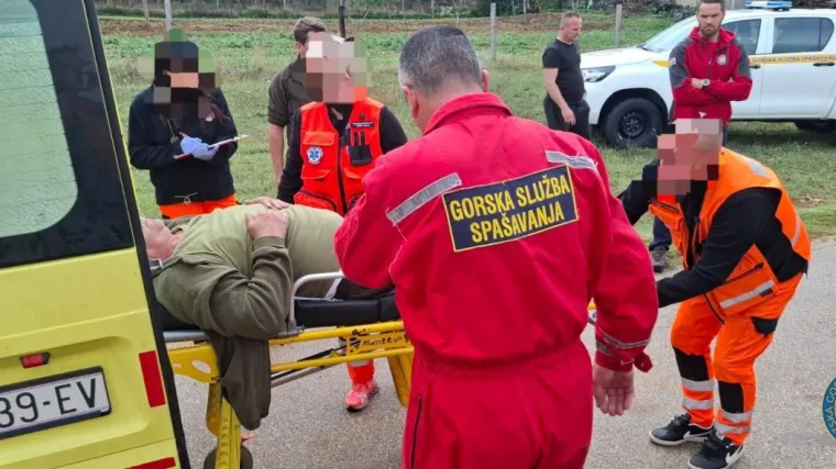 Osam članova HGSS-a spašavalo lovca kod Drniša: 'Primili smo poziv od njegova prijatelja...'