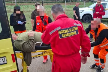 Osam članova HGSS-a spašavalo lovca kod Drniša: 'Primili smo poziv od njegova prijatelja...'