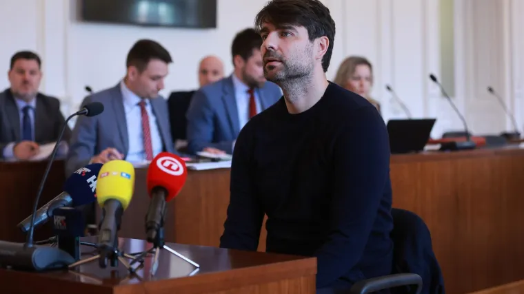 Majka Vedrana Ćorluke: ‘Mamićeva agencija nudila je zastupanje, moj suprug i sin su odbili'