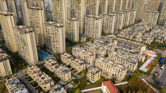 Fotografije nikad dovršenih kvartova lede krv u žilama: Velebna zdanja zjape prazna