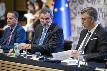 Politički lom u Sloveniji rezultirao je rijetko viđenom praksom u Hrvatskoj: Kako to?