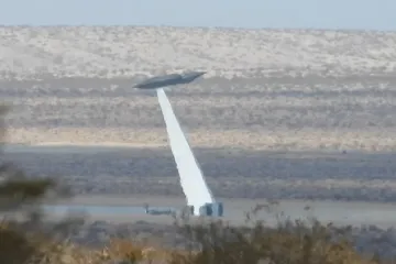 U vojnom postrojenju je snimio letjelicu temeljenu na izvanzemaljskoj tehnologiji?!