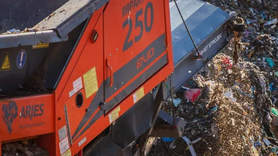 Kakvi prizori: Kod Trogira uništeno 27 tona duhana i cigareta vrijednih 1,3 milijuna eura!