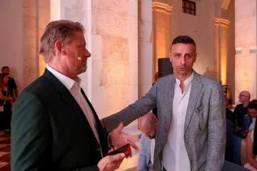 Legendarni napadač otkrio kako su ga gansteri oteli i pokušali prisiliti na transfer