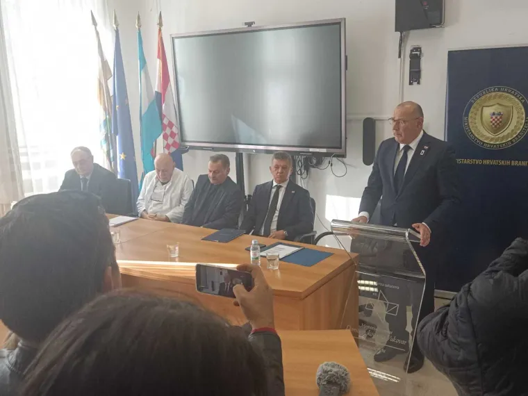 Na Ovčari pronađeni ostaci Francuza i dvojice Hrvata, majka: 'Bio je u pravu kad je ovo rekao'