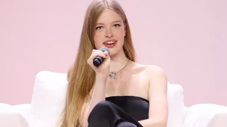 Poslušajte 'pravi glas' transrodne kći Elona Muska: Njezini duboki tonovi pokrenuli raspravu