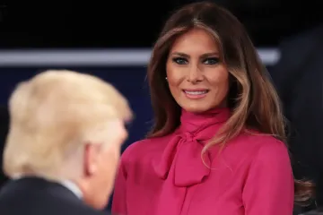 Pogledajte kako izgleda Bijela kuća: Melania sve iznenadila dekoracijom za Halloween
