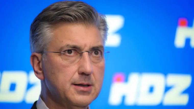 Uzdrmana Plenkovićeva većina? Čovjek koji je iznenadio Sabor krije svoje karte