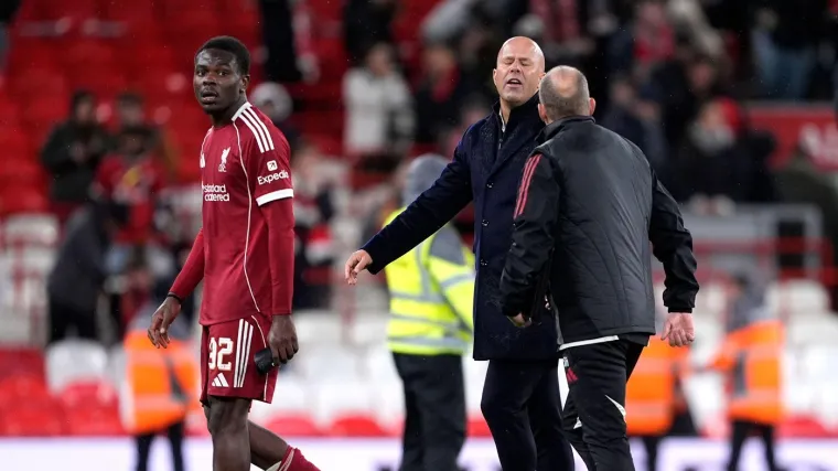 Liverpoolovom slobodnom padu narugala se i najgora reprezentacija svijeta viralnim komentarom