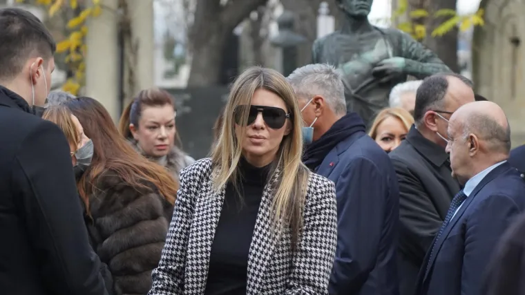 Novi zaručnik dobio je dijete s mladom Ukrajinkom: Melina će upoznati bebu