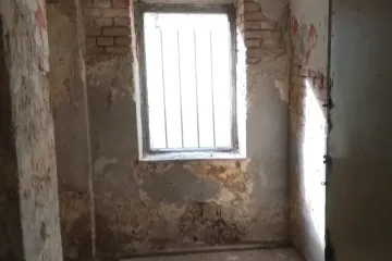 Država prodaje svoje stanove! Pa čak i ovaj koji gledate... Probajte pogoditi koliko kvadrata ima