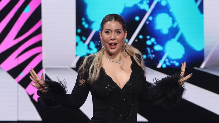 Jedna od Maradoninih avantura u spavaćoj sobi bila je s Wandom Narom: 'Tresao se namještaj'