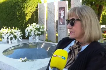Na Mirogoju smo sreli majku Dražena Petrovića, poslušajte njezinu poruku uoči Svih svetih