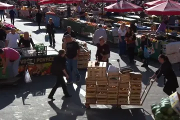 Selidba srca Zagreba: Kako je Dolac završio na Europskom trgu i što o svemu kažu kumice?