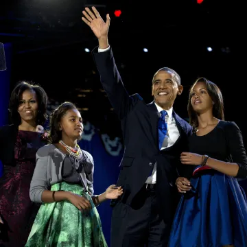 Odbacila očevo prezime i promijenila život: Malia Obama vi&scaron;e ne nalikuje slatkici koju pamtimo