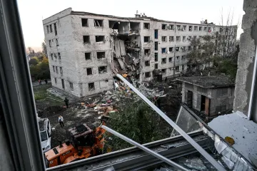 Više ranjenih u silovitom napadu na zaporišku oblast, tisuće bez struje. Gori ruska luka i naftni terminal