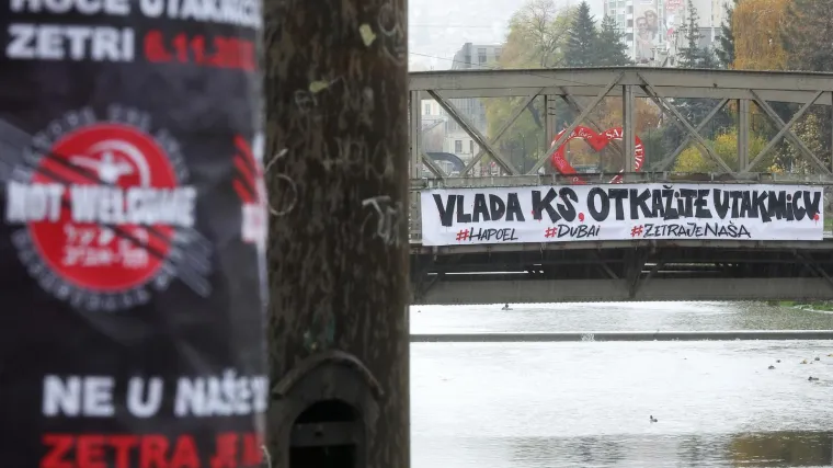 U Sarajevu osvanuli plakati i transparenti protiv utakmice momčadi hrvatskog trenera