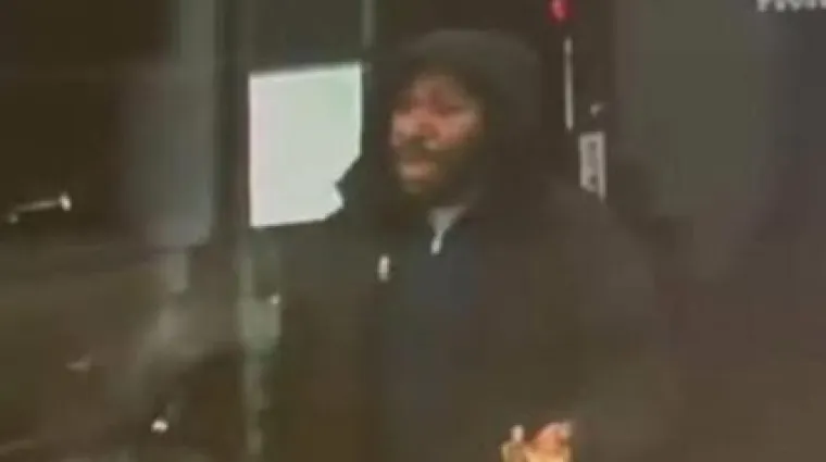 Ovo je pomahnitali napadač koji je izbo 11 ljudi: Snimljen dan prije masakra s velikim kuhinjskim nožem