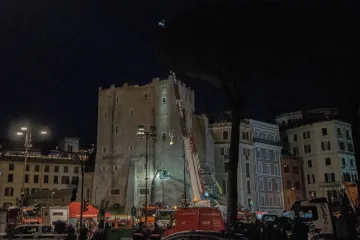 Preminuo radnik koji je 11 sati bio zatočen u urušenoj srednjovjekovnoj kuli u Rimu