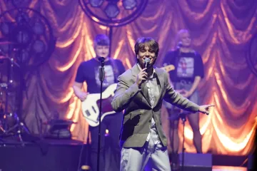 Nevjerojatan uspjeh Jakova Jozinovića: Pjevač pokorio Beograd i najavio četvrti koncert