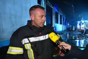 Buktinja je u završnoj fazi, a vatrogasce čeka još puno posla: 'Nadam se da će biti gotovo do kraja dana'