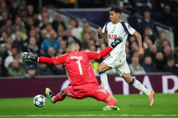 Katastrofalna noć hrvatskog golmana u Ligi prvaka, pogledajte što je izvodio