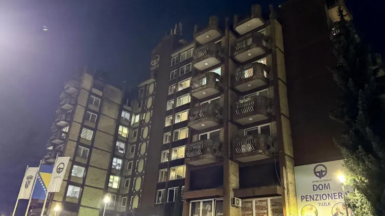 Strava u Tuzli! Buknuo požar u Domu za starije, deset mrtvih