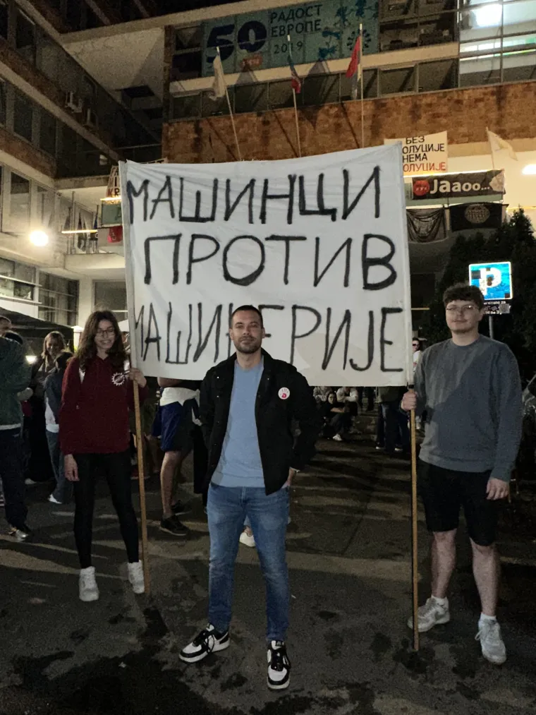 Ammar Mešić o prosvjedima u Srbiji: 'Novac koji nam otimaju važniji im je od naših života'