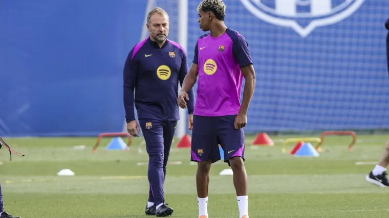 Španjolski mediji tvrde: Flick razmišlja o odlasku iz Barcelone, razlog je prava bomba