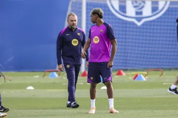 Španjolski mediji tvrde: Flick razmišlja o odlasku iz Barcelone, razlog je prava bomba