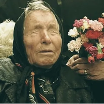 Baba Vanga najavila dolazak izvanzemaljca?! Opet je spominju dok nam se približava misteriozni objekt