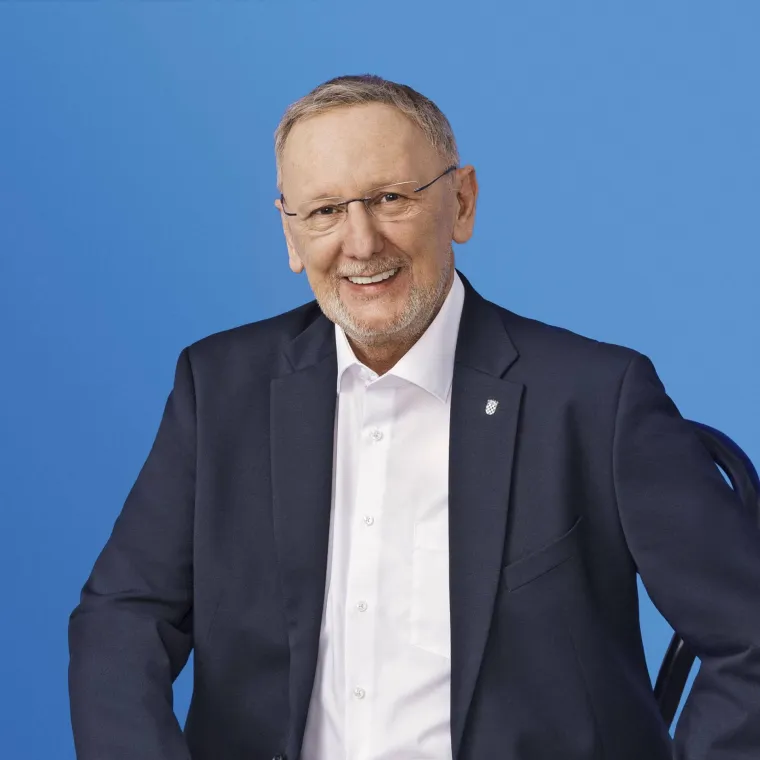 Bivši predsjednik Srbije, potpredsjednici Vlade RH, vrhunski znanstvenici i novinari o komunikaciji kao ključu sigurnosti